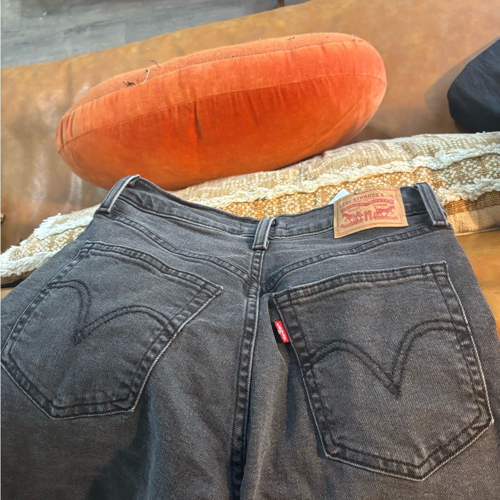 Levi’s - Picture 5 of 5